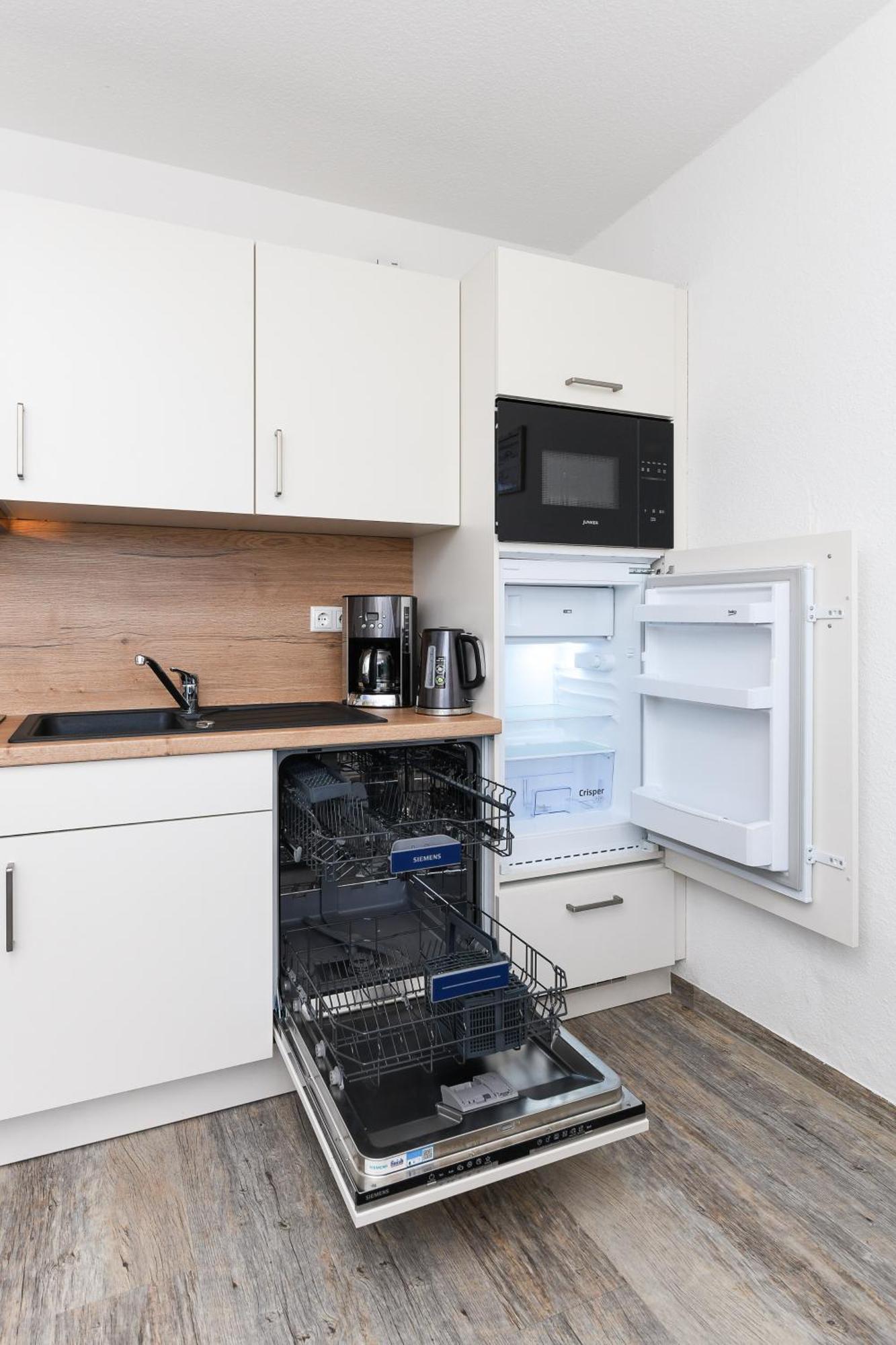 Haus Strandkorb Mit Fruehstuecksoption Bensersiel Bagian luar foto